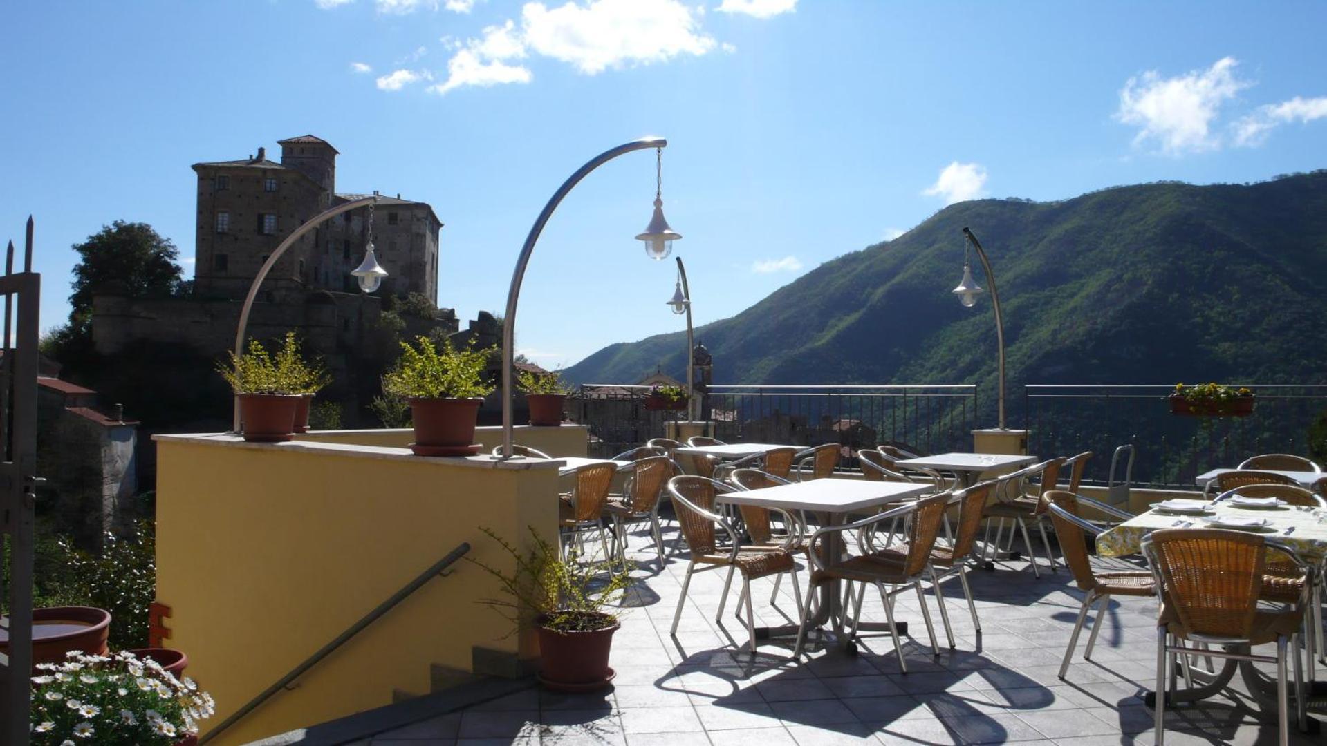 Albergo Cecchin Balestrino Экстерьер фото