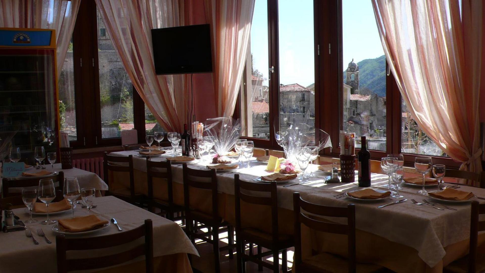 Albergo Cecchin Balestrino Экстерьер фото