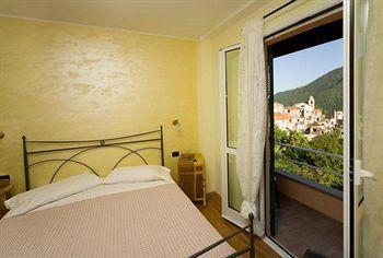 Albergo Cecchin Balestrino Экстерьер фото